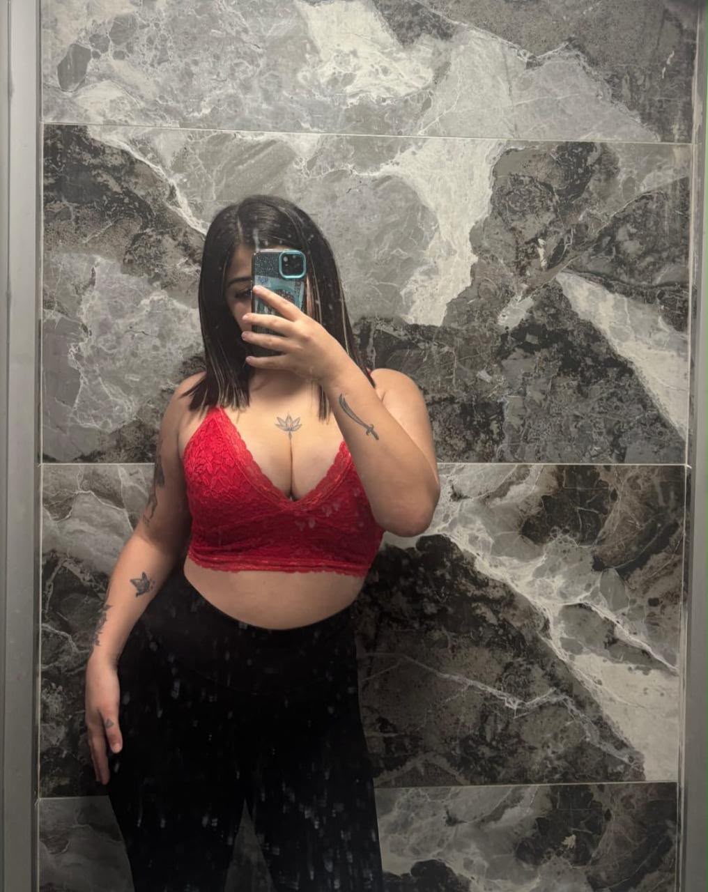 Köşk Zeki ve Başarılı Kadın Bayan Escort Hilal